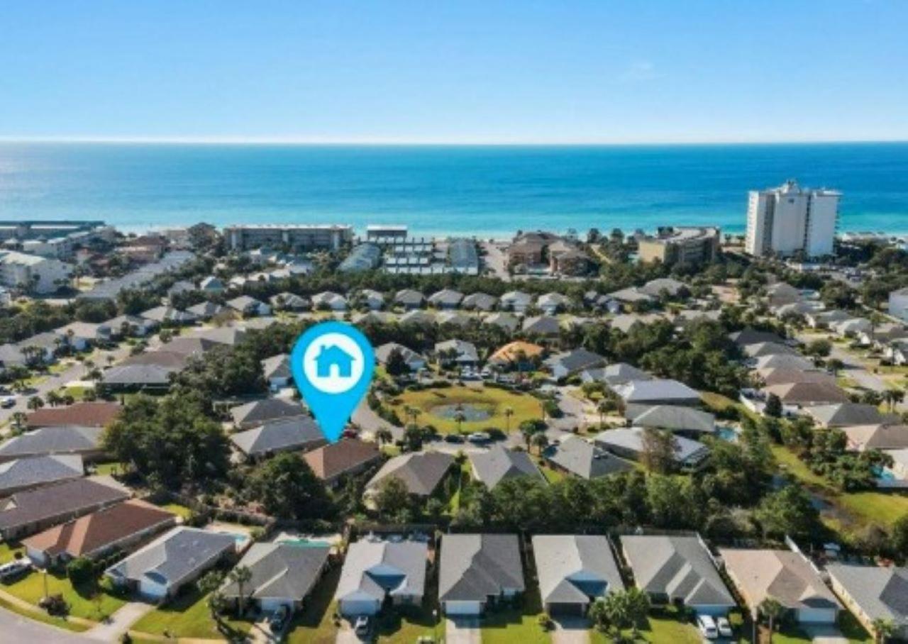 Beautiful Pet Friendly Home! Tropical Pool, Optional Golf Cart & Pool Heat, Minutes To Beach Destin Luaran gambar