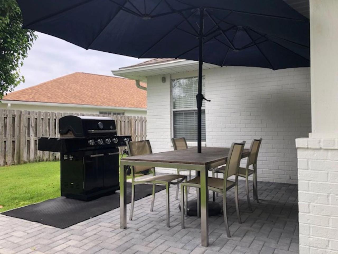 Beautiful Pet Friendly Home! Tropical Pool, Optional Golf Cart & Pool Heat, Minutes To Beach Destin Luaran gambar