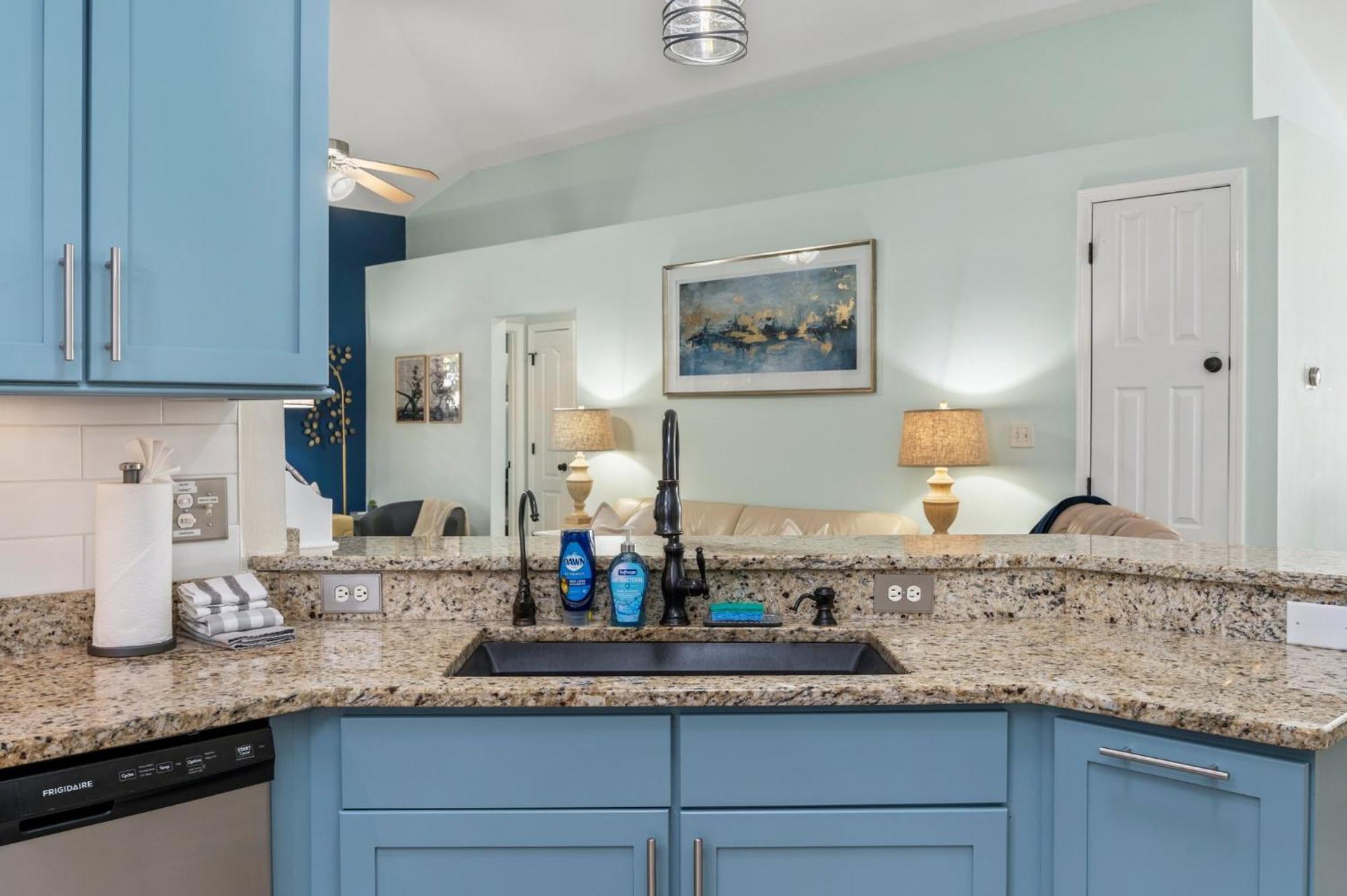 Beautiful Pet Friendly Home! Tropical Pool, Optional Golf Cart & Pool Heat, Minutes To Beach Destin Luaran gambar